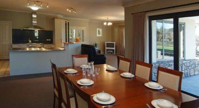 Tui Lodge Turangi Extérieur photo